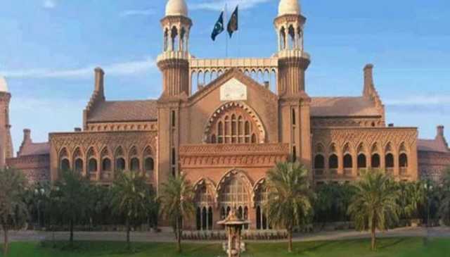 لاہور ہائیکورٹ: 27ویں آئینی ترمیم کیخلاف درخواستیں سماعت کیلئے مقرر