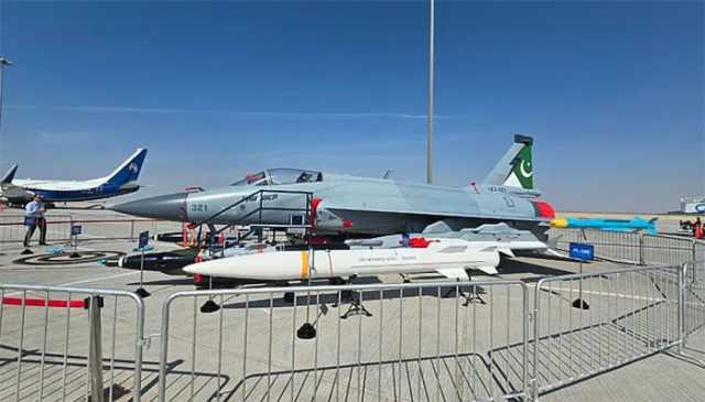 دبئی ایئر شو میں ایک دوست ملک کے ساتھ جے ایف-17 تھنڈر کی خریداری سے متعلق ایم او یو پر دستخط