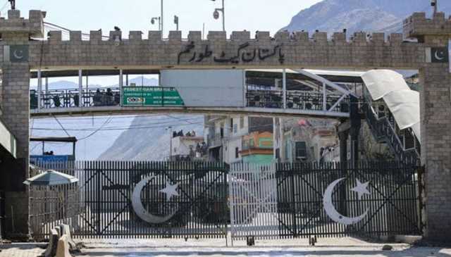 پاک افغان سرحد کی بندش سے افغان معیشت پر منفی اثرات نمایاں ہونے لگے