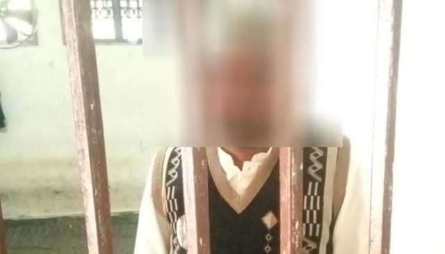 فیصل آباد: دورانِ پولنگ ووٹ کی تصویر بنانیوالا شخص زیرِ حراست