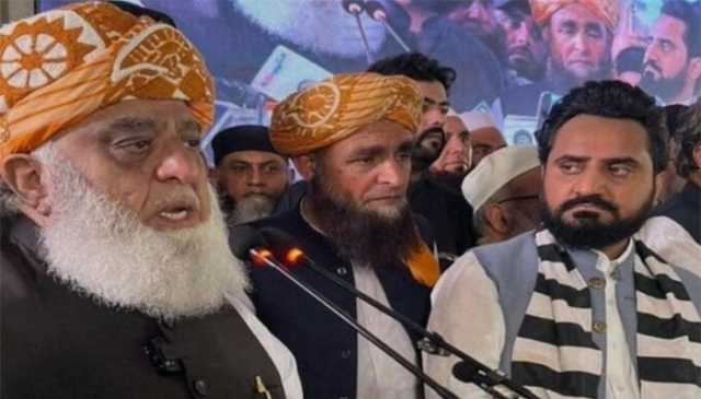 اسلام آباد: غیر قانونی اسلحہ رکھنے پر فرخ کھوکھر کو گرفتار کرلیا گیا