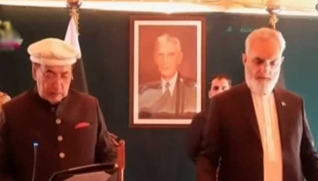 گلگت بلتستان کے نامزد نگراں وزیراعلیٰ جسٹس (ر) یار محمد نے حلف اٹھا لیا