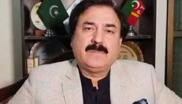 نواز شریف کی پارٹی کو اقتدار میں لانے والوں کا بھی احتساب کیا جائے: شوکت یوسفزئی