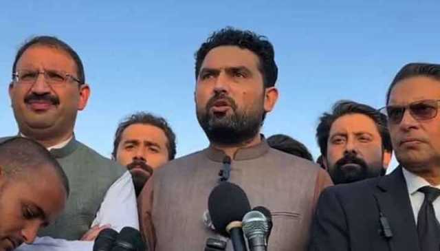 چیف جسٹس اسلام آباد ہائیکورٹ کا وزیراعلیٰ کے پی سے ملنے سے انکار