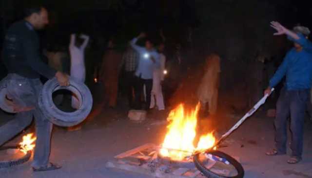 مظفرگڑھ: بدفعلی کے زیر حراست ملزم کی ہلاکت پر ورثا سر اپا احتجاج