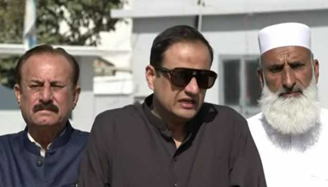 کراچی واقعہ: مین ہول کیسے کھلا؟ میئر کا وارٹر کارپوریشن کو تحقیقات کا حکم