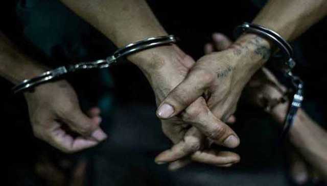 نوشہرہ: گھریلو جھگڑے پر والد کا قتل، 2 سفاک بیٹے گرفتار