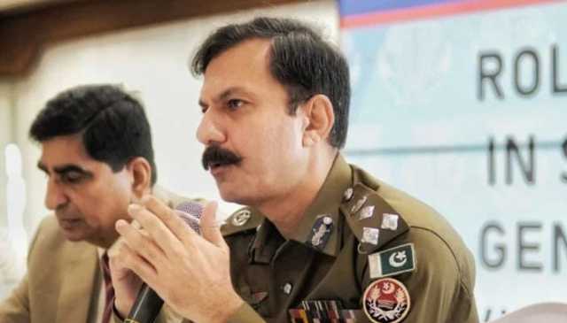 پنجاب میں رجسٹرڈ گاڑیوں کی تعداد ڈھائی کروڑ سے زائد ہے، ڈی آئی جی وقاص نذیر