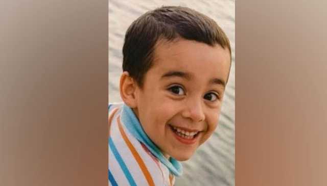 کراچی: بچہ مین ہول میں گر کر جاں بحق، بلدیاتی اداروں کے متعدد افسران کو معطل کردیا گیا