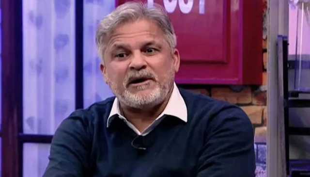 معین خان کے انتقال کی جعلی خبر، MQM رہنما نے مغفرت کی دعا کی درخواست کر ڈالی