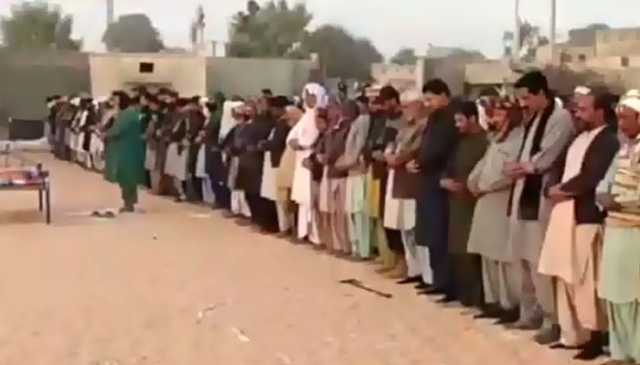 لودھراں: مین ہول میں گر کر جاں بحق بچے کی نماز جنازہ ادا کردی گئی