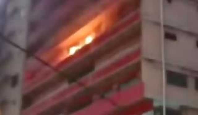 مردان: ساڑھے 4 کروڑ روپے یومیہ کی غیر قانونی سگریٹ بنانے والی فیکٹری پر ایف بی آر کا چھاپہ