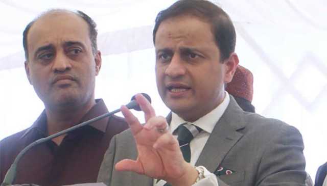 میئر کراچی کا گٹر کے ڈھکن و اسٹریٹ لائٹس کیلئے ہر یو سی کو 1 لاکھ ماہانہ دینے کا اعلان