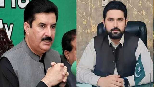 خیبرپختونخوا کا مقدمہ اڈیالہ میں نہیں سرکاری اداروں میں لڑیں، گورنر کا وزیرِ اعلیٰ سہیل آفریدی کو مشورہ