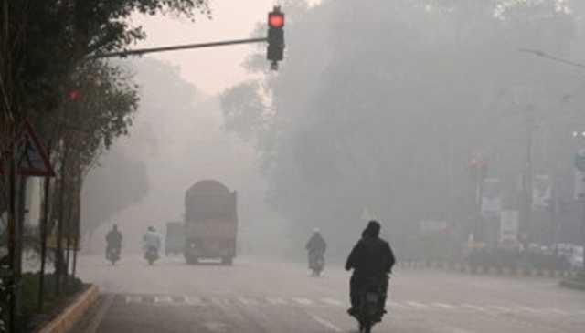 ملک کے مختلف شہروں کی فضا آج بھی انتہائی آلودہ