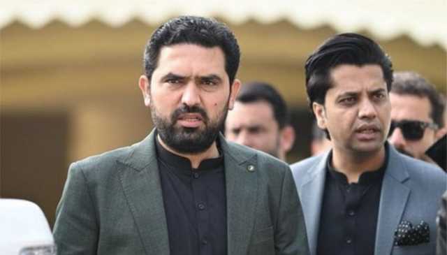 وزیراعلیٰ کے پی سہیل آفریدی کے لیڈی ریڈنگ اسپتال کے دورے میں غلط رویے پر ڈاکٹر سے وضاحت طلب