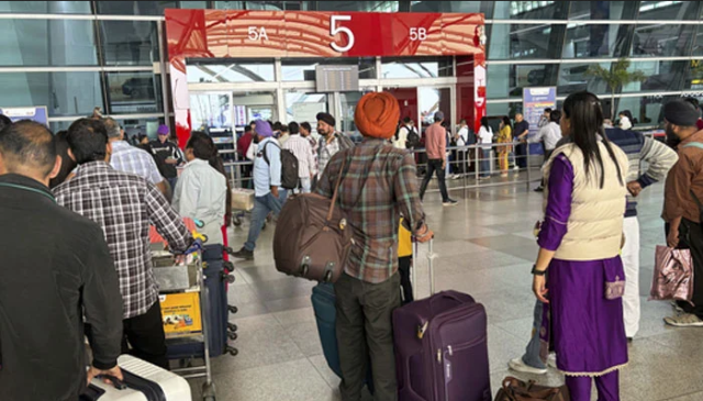 پاکستان کی جوابی کارروائی کا خوف، بھارت کے 27ائیرپورٹس بند
