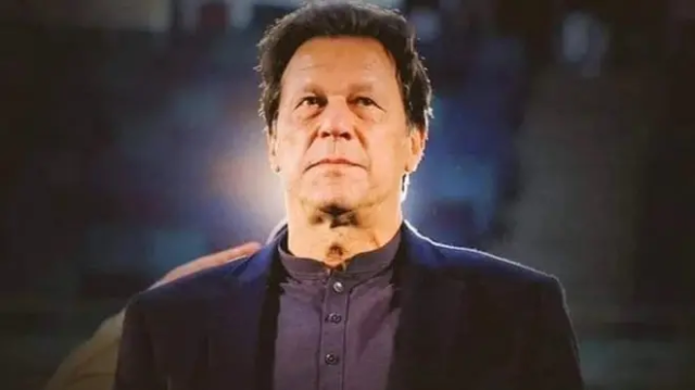 ڈاکو ڈفرالائنس ہوچکا،تحریک پر فوکس کریں(عمران خان)