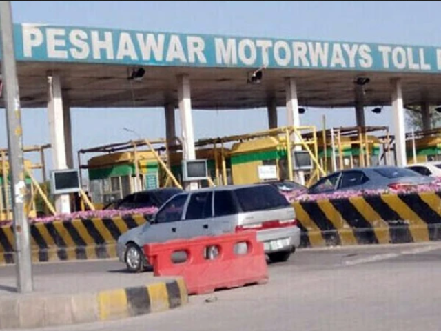 قومی شاہراؤں ، موٹر ویز پر ٹول ٹیکس میں رواں برس دوسرا اضافہ