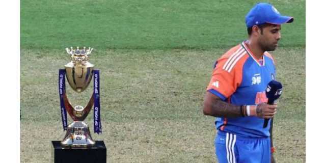 ایشیا کپ،بھارت کی اکڑ نکل گئی، ٹرافی کیلئے منتیں کرنے لگا