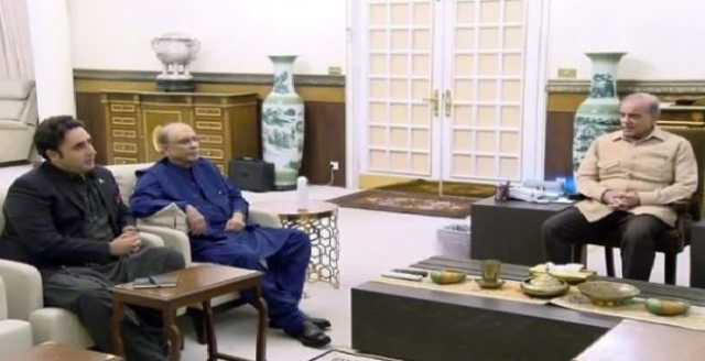 حکومت 27 ویں ترمیم لانے کیلئے متحرک(اتحادیوں سے حمایت کی درخواست)