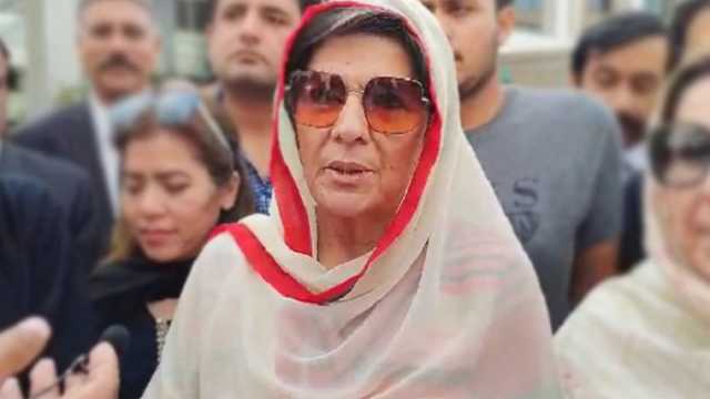 علیمہ خان کے 7 ویں مرتبہ وارنٹ گرفتاری جاری