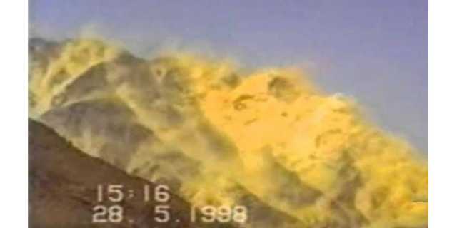 پاکستان کے ایٹمی دھماکوں کے ستائیس برس مکمل‘ آج ہی کے دن بھارت کے پانچ ایٹمی دھماکوں کا جواب 6 سے دیا