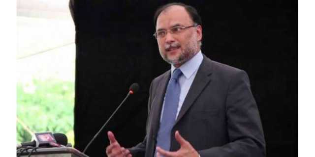 8 ہزار ارب روپے کا تاریخی بجٹ خسارہ ہونے کے باوجود احسن اقبال کا 2800 ارب روپے کی بچت ہونے کا حیران کن دعوٰی