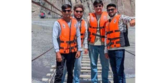 8 روز سے لاپتہ گجرات کے 4 نوجوان سیاحوں کی لاشیں مل گئیں