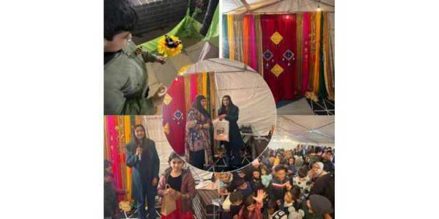 آسٹریلیا کے شہر میلبرین میں رنگا رنگ چاند رات پارٹی