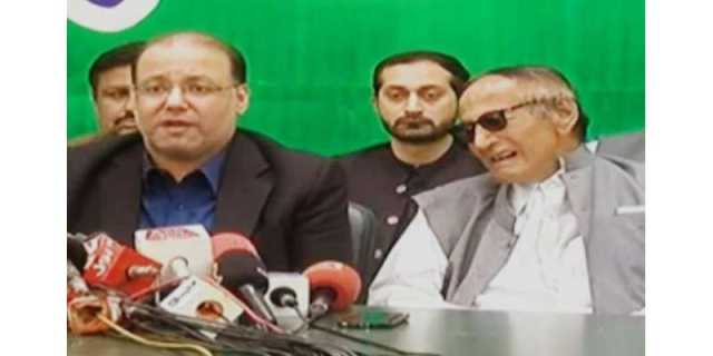 چوہدری شجاعت حسین سیاسی وضع داری میں اپنی مثال نہیں رکھتے۔ چوہدری سالک حسین،چوہدری شافع حسین خاندانی روایات کو بہترین انداز میں نبھا رہے ہیں۔ خواجہ رمیض حسن