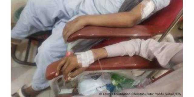 پاکستان میں خاندانی شادیاں: موروثی بیماریوں کا اندیشہ زیادہ