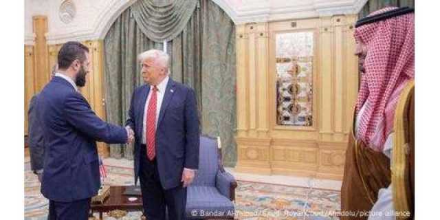 ٹرمپ کا شام کے خلاف تمام امریکی پابندیاں ہٹانے کا اعلان