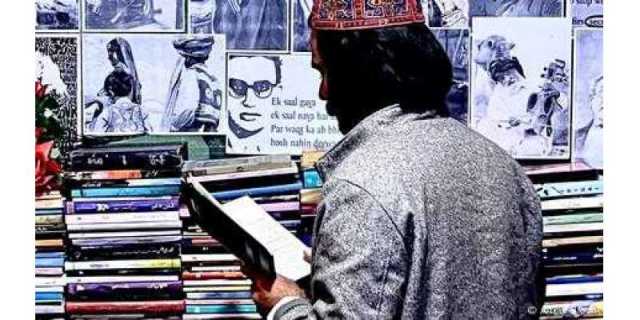 سریاب ریڈرز کلب: فوڈ ڈلیوری ممکن، تو کتاب گھر گھر کیوں نہ پہنچے