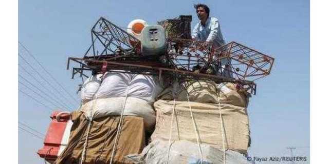 زندگی بھر کی جمع پونجی سمیٹ کر پاکستان چھوڑنے کے لیے صرف 45 منٹ