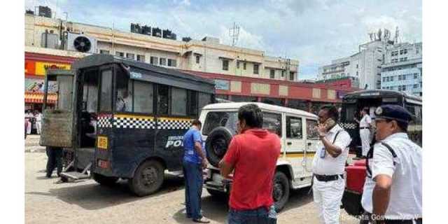 بھارتی بحریہ کا اہلکار پاکستان کے لیے جاسوسی کے الزام میں گرفتار