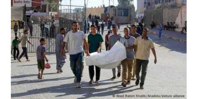 غزہ میں تازہ اسرائیلی حملوں میں کم از کم 21 فلسطینی ہلاک