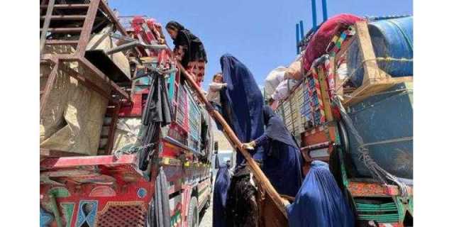 افغانستان: ایران سے مہاجرین کی وطن واپسی عدم استحکام میں اضافہ کا سبب