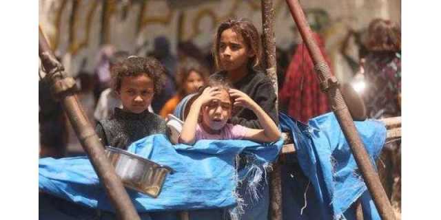 غزہ میں خوراک کی فراہمی مہم میں ’کریم‘ کی مدد