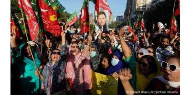 پاکستان: عمران خان کی رہائی کے لیے پی ٹی آئی کا ملک گیر احتجاج