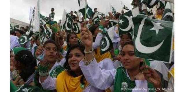 پاکستان: وزیرِاعظم شہباز شریف کا آرمی راکٹ فورس کمانڈ کے قیام کا اعلان