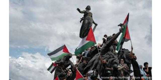 متعدد فرانسیسی میئرز کا فلسطینی پرچم لہرانے کا ارادہ