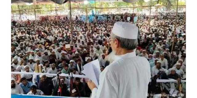 بھارت: ’آئی لو محمد‘ تنازعہ کیا ہے اور مسلمان احتجاج کیوں کر رہے ہیں؟