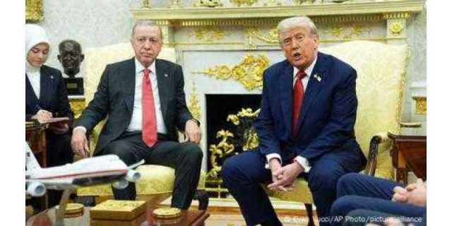 ٹرمپ کی ترک صدر سے روسی تیل نہ خریدنے کی اپیل