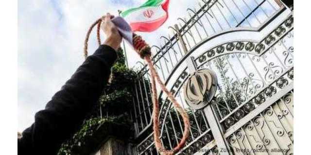 ایران میں پھانسیوں کے خلاف قیدیوں کا احتجاج اور بھوک ہڑتال