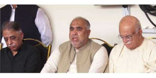 باجوہ کو ایکسٹینشن دینا سب سے بڑی غلطی تھی، اسد قیصر نے قوم سے معافی مانگ لی