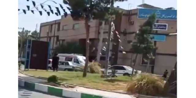 ایران کے شہر زاہدان میں عدالت پر دہشت گردوں کا حملہ