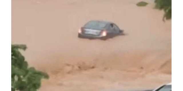 اسلام آباد‘ برساتی نالے میں کار سمیت بہہ جانے والے باپ بیٹی تاحال لاپتہ، تلاش دوسرے دن بھی جاری