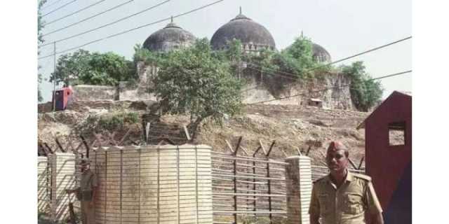 سابق بھارتی چیف جسٹس کا متنازع بیان، بابری مسجد کی تعمیر کو بے حرمتی قرار دے دیا
