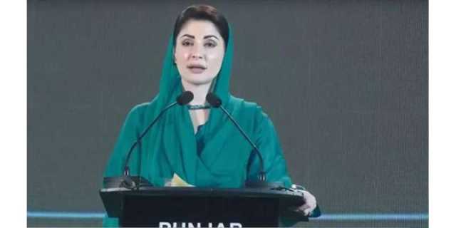 سیلاب آیا تو پنجاب کے زخموں پر نمک چھڑکا گیا اور مجھ سے کہتے ہیں معافی مانگو: مریم نواز